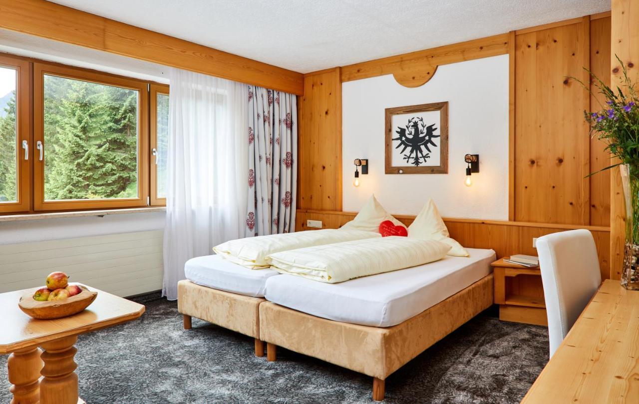 Hotel Hubertushof - Ihr Hotel Mit Herz 로이타쉬 객실 사진