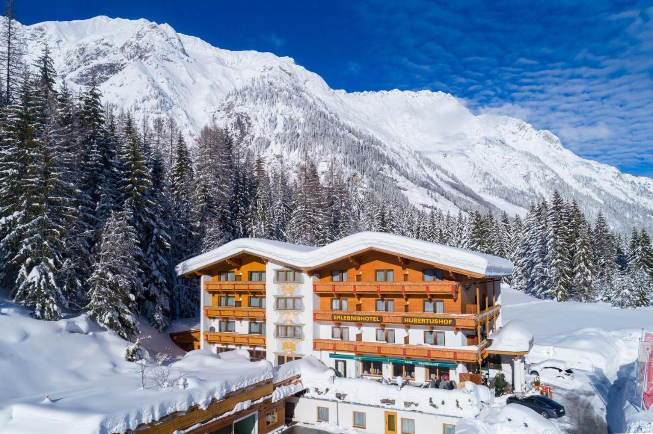 Hotel Hubertushof - Ihr Hotel Mit Herz 로이타쉬 외부 사진